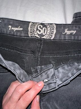 SO Women's Black Stretch Jeggings - Regular Rise